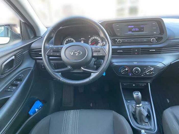 Hyundai BAYON 1.2 Select+Winterpaket+Einparkhilfe+EU FZG