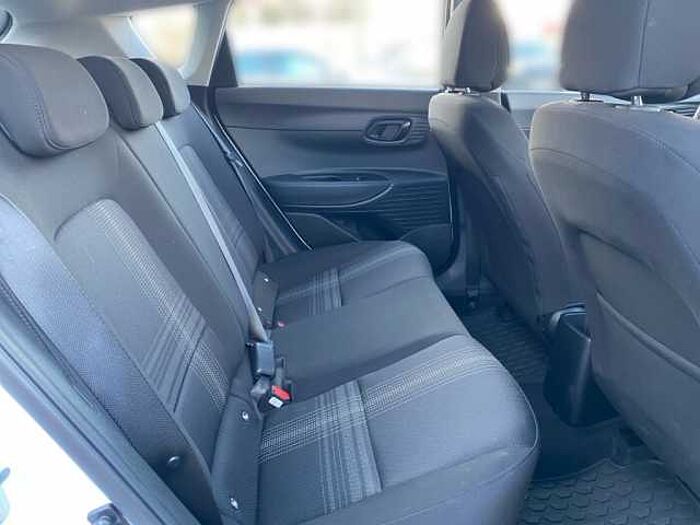 Hyundai BAYON 1.2 Select+Winterpaket+Einparkhilfe+EU FZG