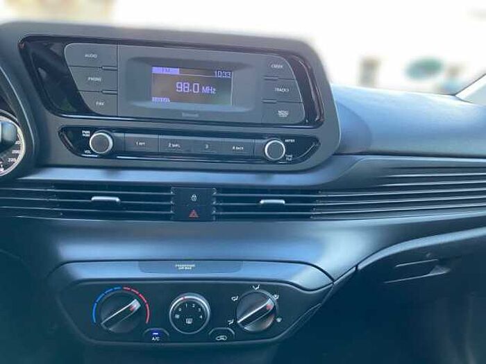 Hyundai BAYON 1.2 Select+Winterpaket+Einparkhilfe+EU FZG