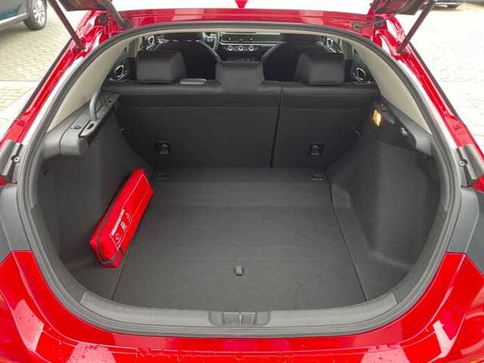 Honda Civic e:HEV 2.0 i-MMD Hybrid Elegance Dienstwagen