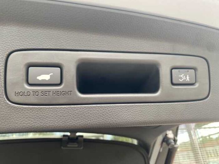 Honda HR-V e:HEV 1.5 i-MMD Hybrid Advance + Dienstwagen