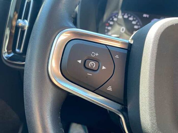 Volvo XC40 T5 Recharge DKG Inscription Expression