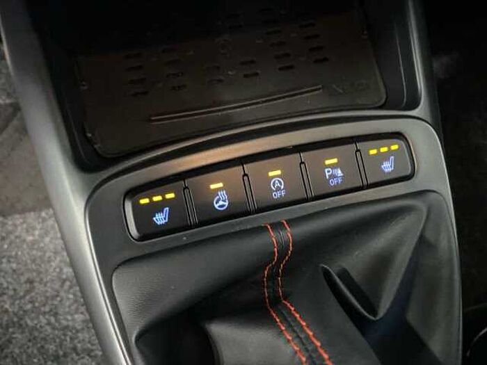 Hyundai i10 1.0 T-GDI N-Line +Apple Carplay+ PDC+ Klimaa.