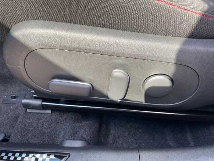 Hyundai KONA 1.6 T-GDI DCT 4WD N Line (SX2)