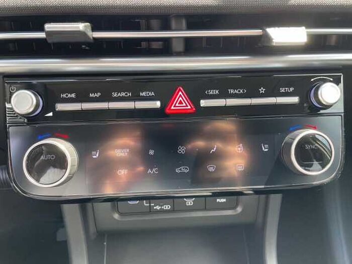 Hyundai TUCSON 1.6 T-GDi Plug-in-Hybrid 2WD Trend Matrix