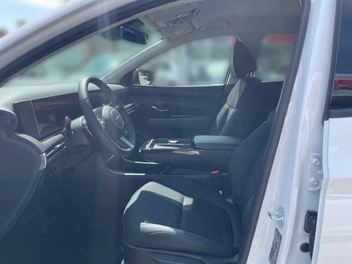 Hyundai TUCSON 1.6 T-GDi Plug-in-Hybrid 2WD Trend Matrix