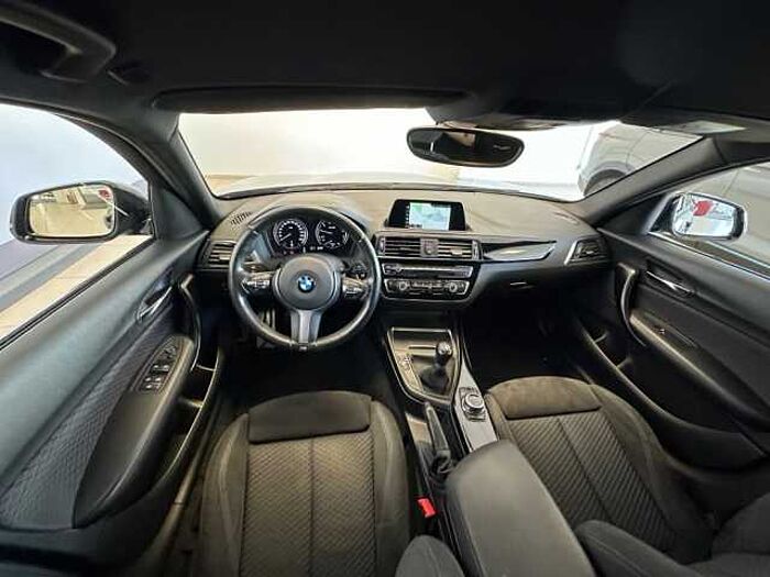 BMW 118i M Sport Shadow Line + LED + Business Paket 1er