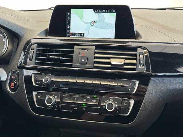 BMW 118i M Sport Shadow Line + LED + Business Paket 1er