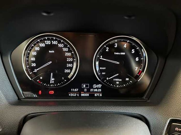 BMW 118i M Sport Shadow Line + LED + Business Paket 1er