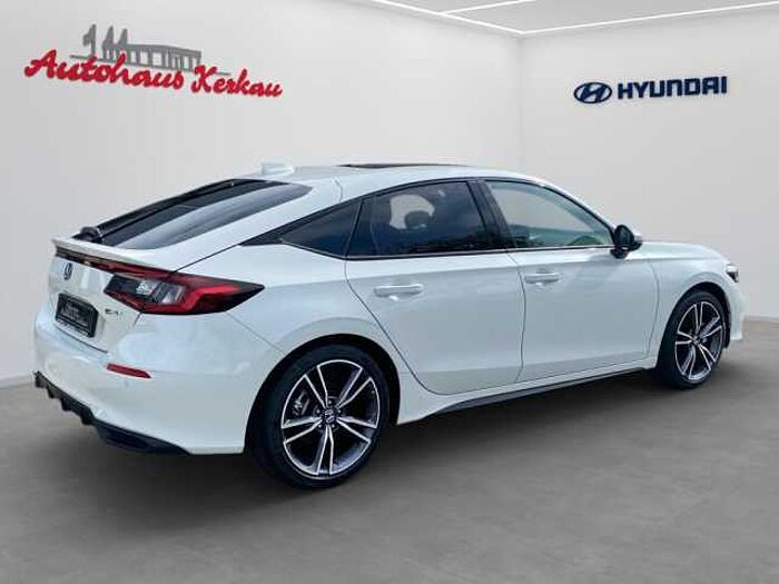 Honda Civic e: HEV 2.0 i-MMD Hybrid Advance Facelift Modell 26