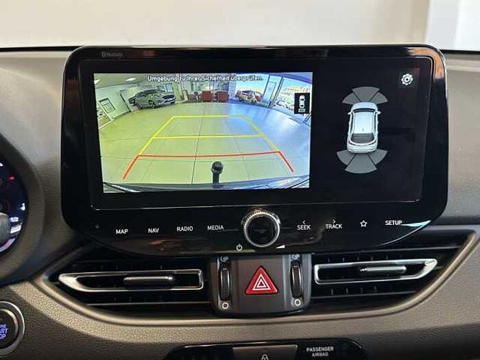 Hyundai i30 Kombi 1.6 CRDI  Prime +AHK+Pano+Winterräder+