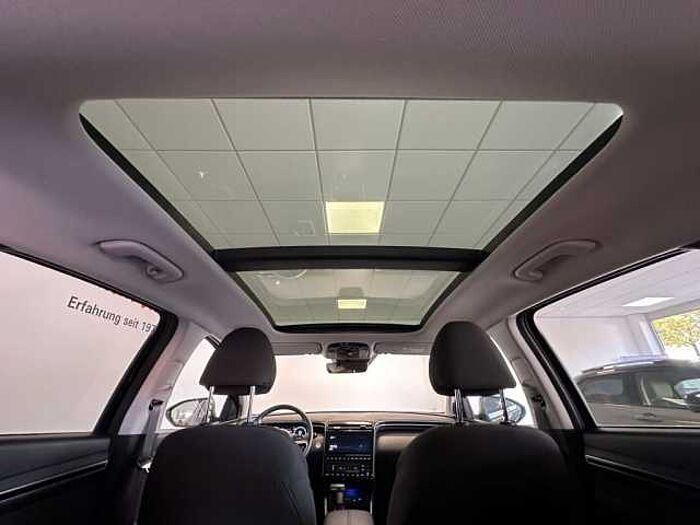Hyundai TUCSON 1.6 T-GDi 48V 4WD DCT Trend+AHK+Panoama+