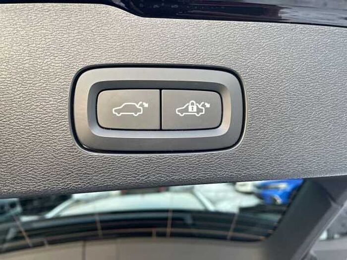 Volvo V60 T6 Recharge Inscription Expression +AHK+WR+