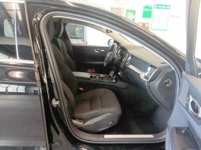 Volvo V60 T6 Recharge Inscription Expression +AHK+WR+