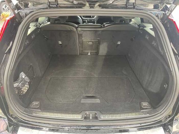 Volvo V60 T6 AWD Recharge Geartronic RDesign +AHK+WR+
