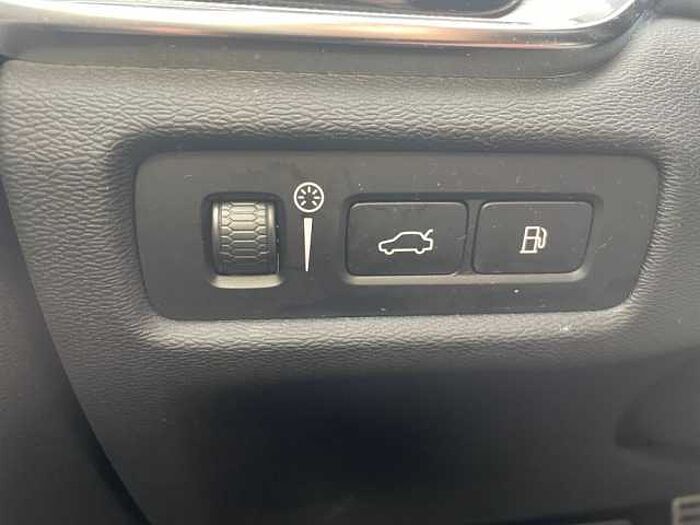 Volvo V60 T6 AWD Recharge Geartronic RDesign +AHK+WR+