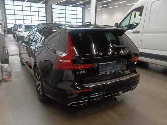 Volvo V60 T6 AWD Recharge Geartronic RDesign +AHK+WR+