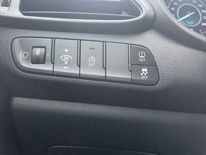 Hyundai i30 Kombi 1.5 T-GDI 48V DCT Advantage*NW Garantie*