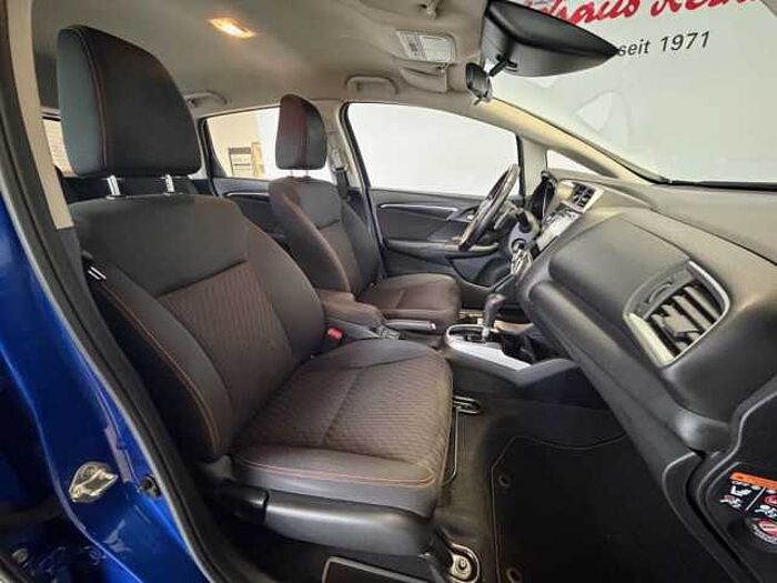 Honda Jazz 1.5 i-VTEC CVT Dynamic + AHK + WR +