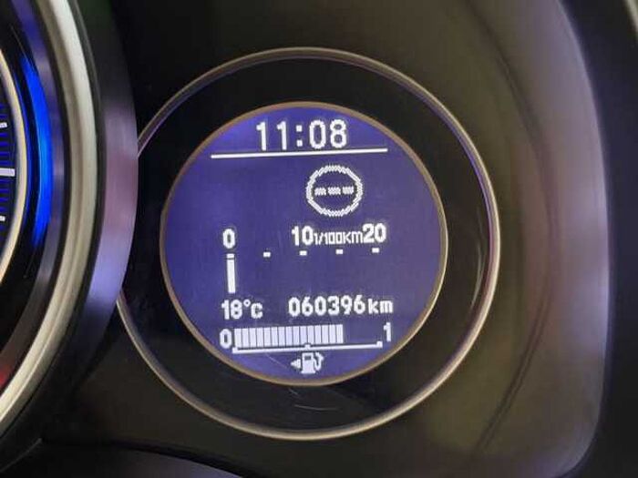 Honda Jazz 1.5 i-VTEC CVT Dynamic + AHK + WR +