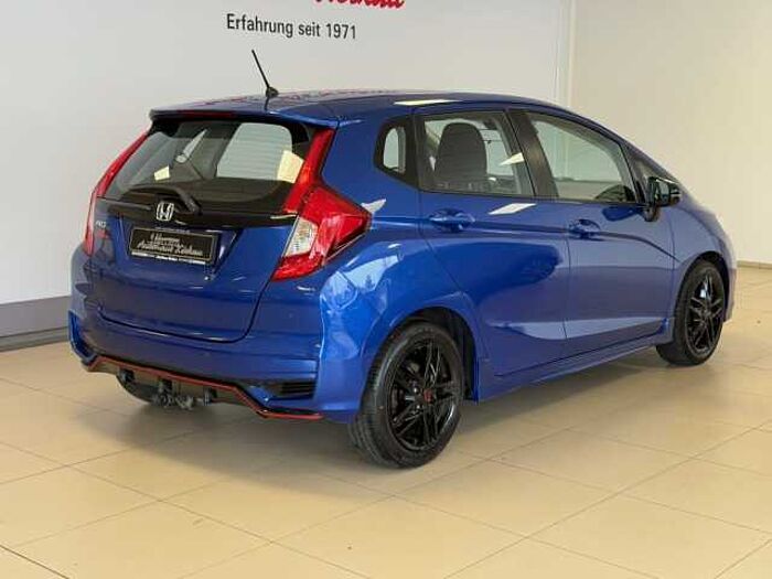 Honda Jazz 1.5 i-VTEC CVT Dynamic + AHK + WR +