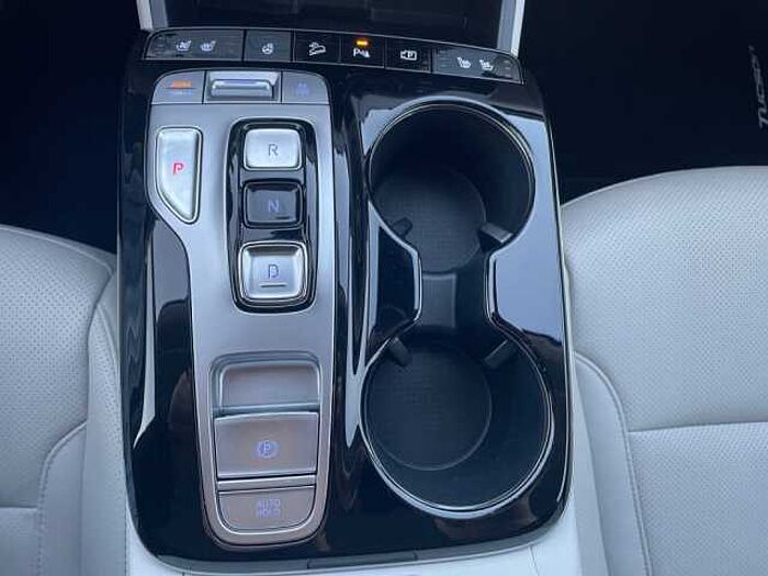 Hyundai TUCSON 1.6 T-GDi PHEV 4WD Prime*Pano*ASS+*