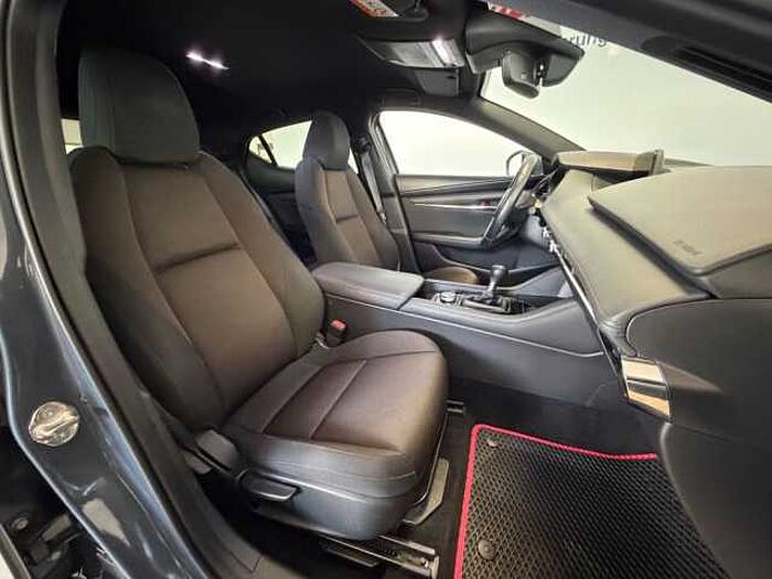 Mazda 3 SKYACTIV-G 2.0 +AHK+WR+Bose+360°Kamera+Matrix LED