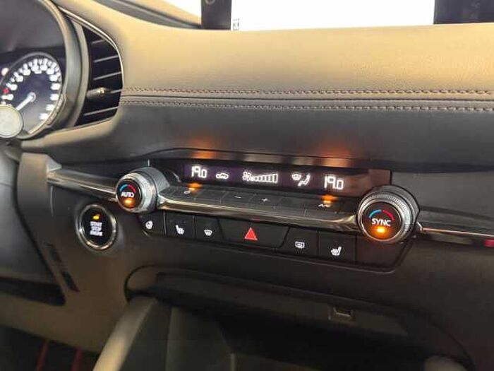 Mazda 3 SKYACTIV-G 2.0 +AHK+WR+Bose+360°Kamera+Matrix LED