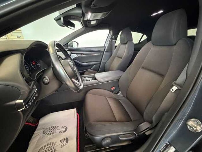 Mazda 3 SKYACTIV-G 2.0 +AHK+WR+Bose+360°Kamera+Matrix LED