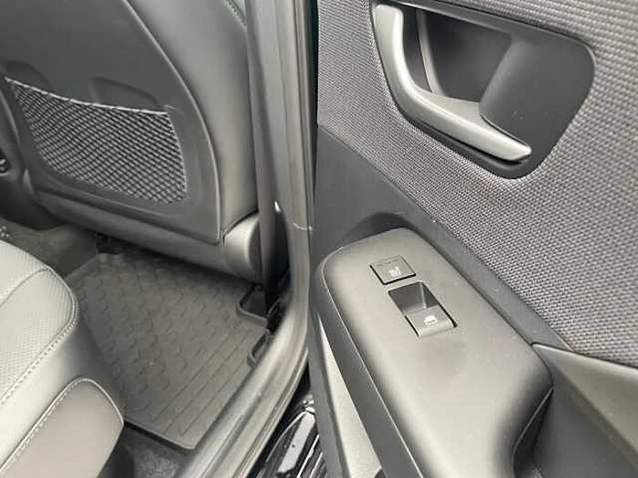 Hyundai KONA 1.6 GDI DCT Hybrid Prime + Leder Sitz-Paket