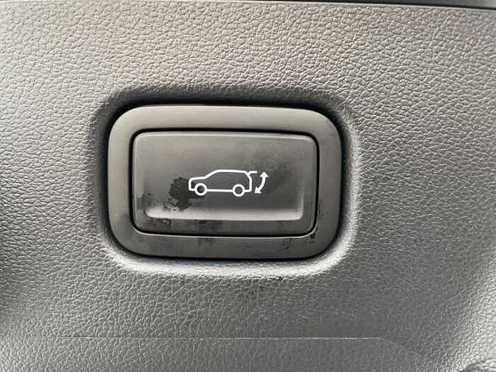 Hyundai KONA 1.6 GDI DCT Hybrid Prime + Leder Sitz-Paket