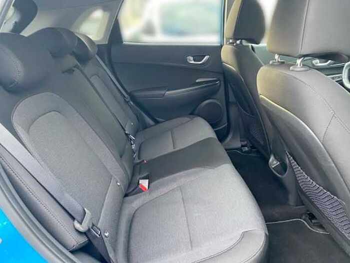 Hyundai KONA EV Trend *Dachlack*Navi-Paket*unfallfrei*