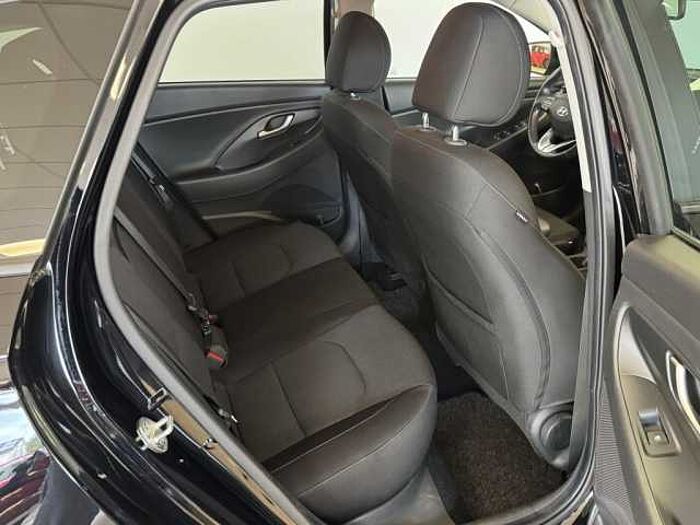 Hyundai i30 Kombi 1.5 T-GDI 48V DCT EDITION 30+ *LED*