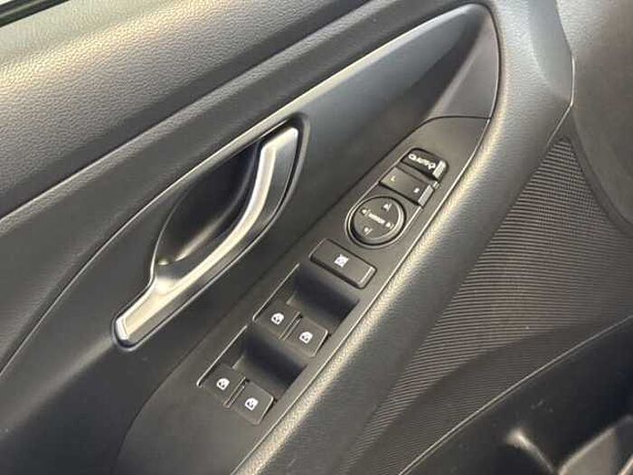 Hyundai i30 Kombi 1.5 T-GDI 48V DCT EDITION 30+ *LED*