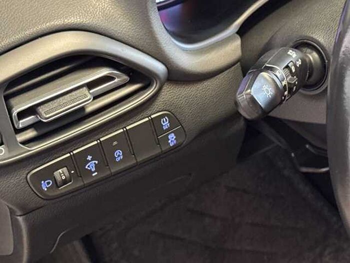 Hyundai i30 Kombi 1.5 T-GDI 48V DCT EDITION 30+ *LED*