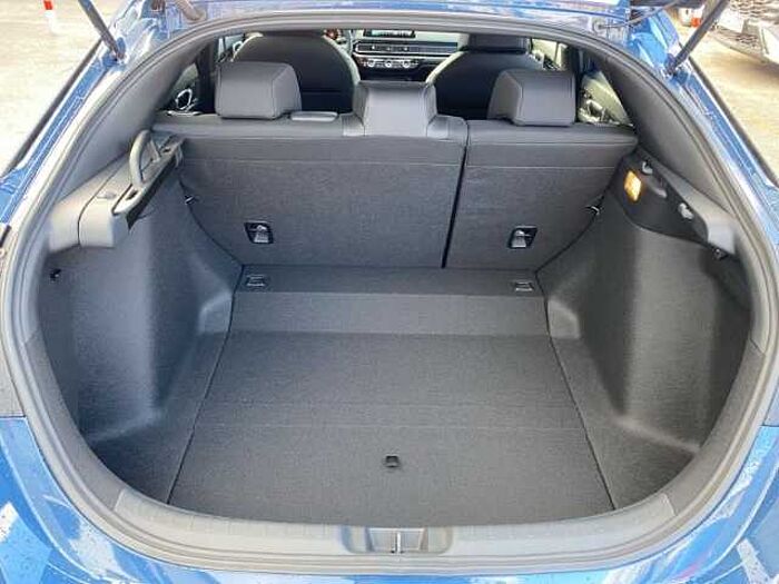 Honda Civic e: HEV 2.0 i-MMD Hybrid Sport (FE)