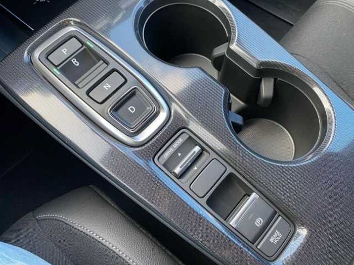 Honda Civic e: HEV 2.0 i-MMD Hybrid Sport (FE)