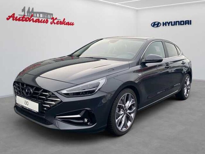 Hyundai i30 1.5 T-GDI Fastback 48V-Hybrid DCT Prime