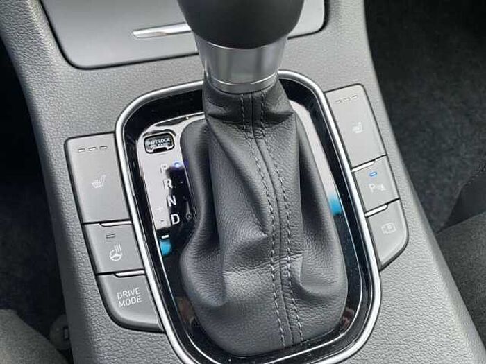 Hyundai i30 1.5 T-GDI Fastback 48V-Hybrid DCT Prime