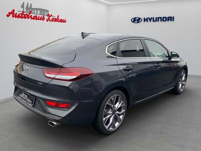 Hyundai i30 1.5 T-GDI Fastback 48V-Hybrid DCT Prime
