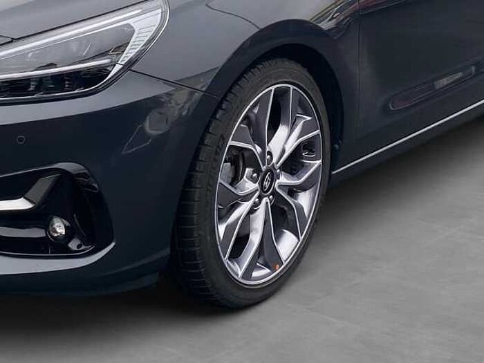 Hyundai i30 1.5 T-GDI Fastback 48V-Hybrid DCT Prime