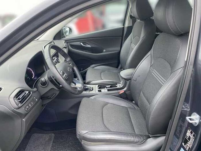 Hyundai i30 1.5 T-GDI Fastback 48V-Hybrid DCT Prime