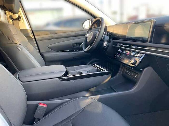 Hyundai TUCSON 1.6 T-GDi Plug-in-Hybrid 2WD Trend Matrix