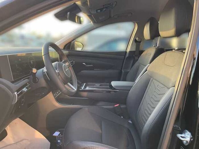 Hyundai TUCSON 1.6 T-GDi Plug-in-Hybrid 2WD Trend Matrix