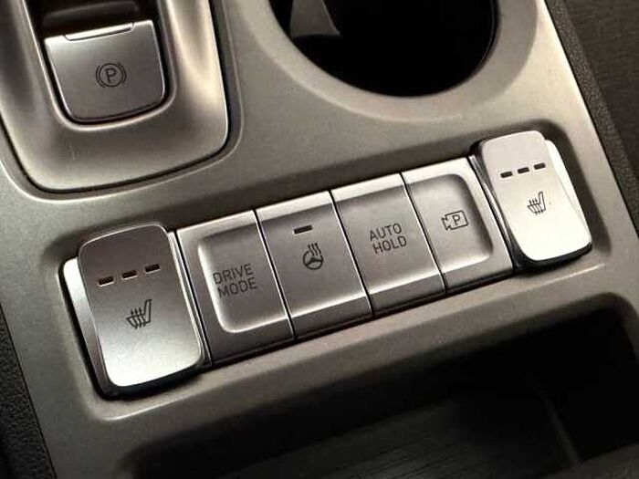 Hyundai KONA EV Trend +SOH100%+Winterräder+Navi Paket+