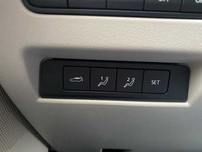 Mazda CX-60 e-SKYACTIV-D 200 M HYBRID TAKUMI*AWD*CarPlay