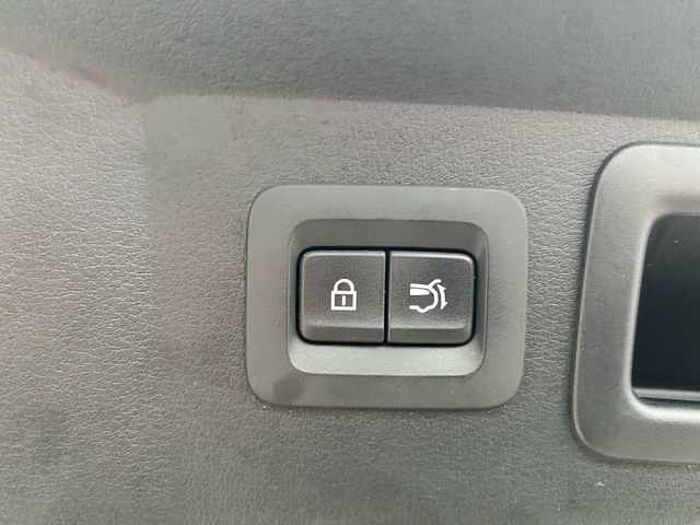 Mazda CX-60 e-SKYACTIV-D 200 M HYBRID TAKUMI*AWD*CarPlay