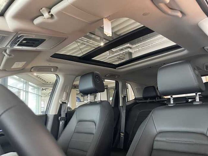 Honda CR-V e: HEV 2.0 i-MMD Hybrid AWD Advance (RS)