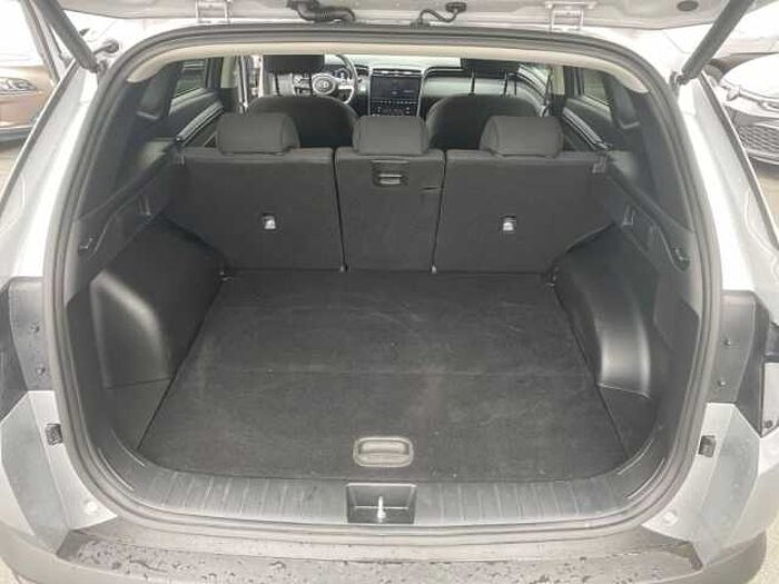 Hyundai TUCSON 1.6 T-GDi PHEV 4WD Trend*Krell*el.Heck*WR