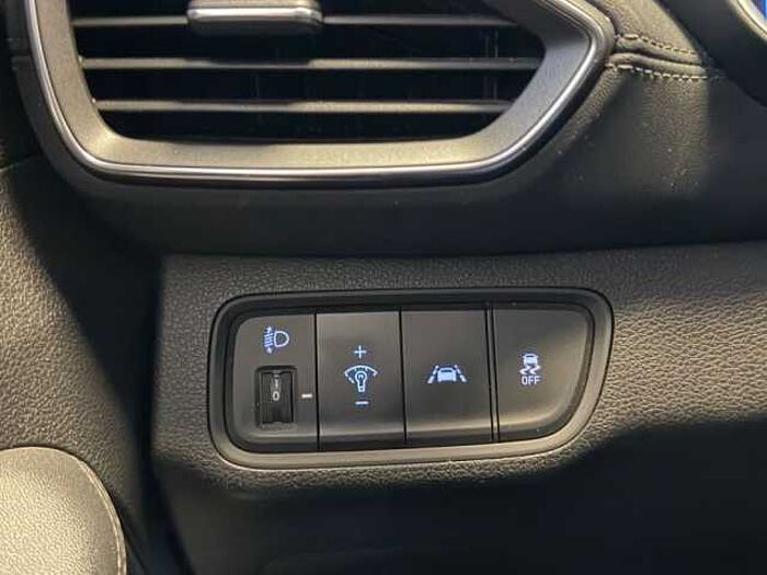 Hyundai Santa Fe 2.0 CRDi 2WD Trend